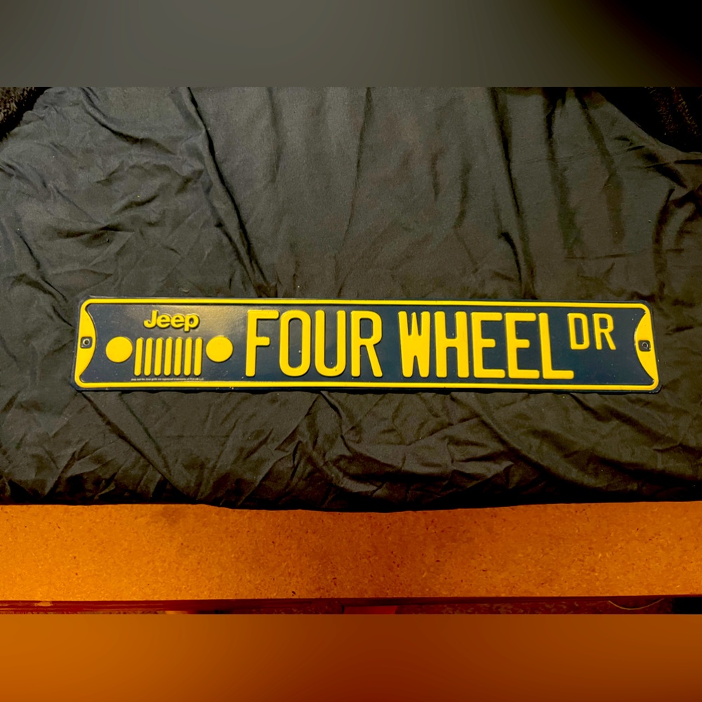 Jeep metal decoration for garage or inside decoration